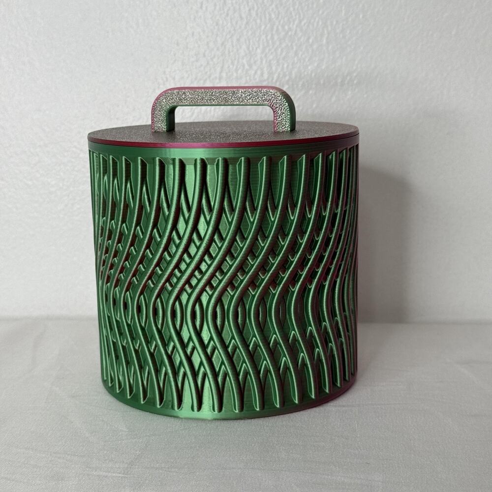 Wavy Pattern Lidded Storage Container Jar Green Red Multi Color Plastic Canister
